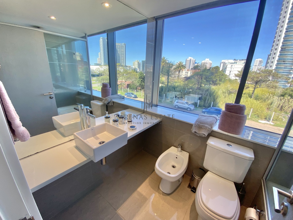 Apartamento ID.2134 -  VENTA APTO EN PLAYA MANSA 
