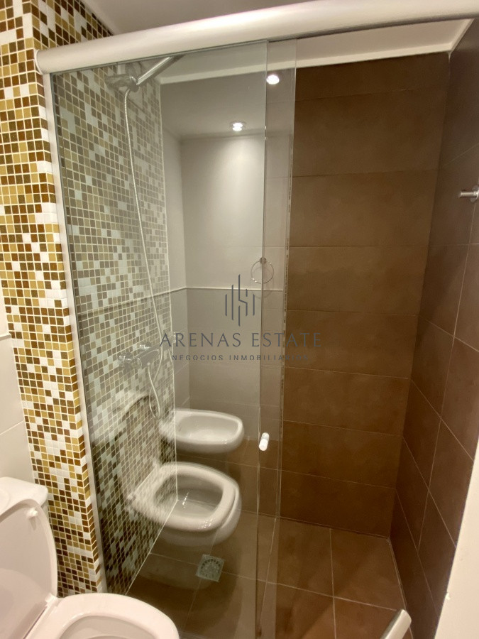 Apartamento ID.2135 - Venta apto en Playa Brava   Edificio Forest tower II 