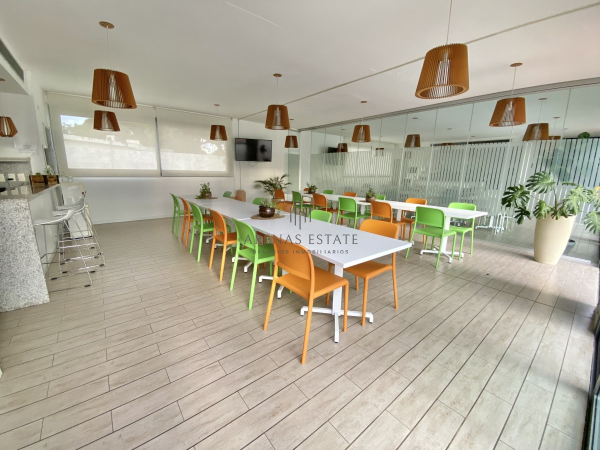 Apartamento ID.2134 -  VENTA APTO EN PLAYA MANSA 