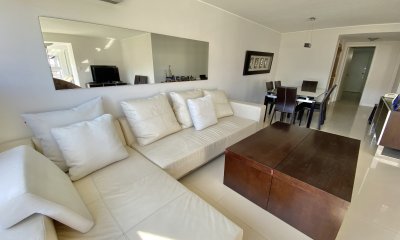 VENTA APARTAMENTO 3 DORMITORIOS + DEPENDENCIA EDIFICIO VILLA D ESTE