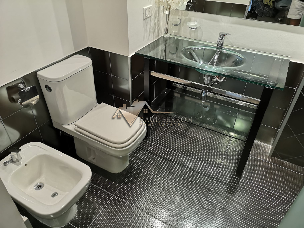 Apartamento ID.2036 - VENTA APARTAMENTO DE 2 DRMITORIOS EDIFICIO ACAPULCO BEACH