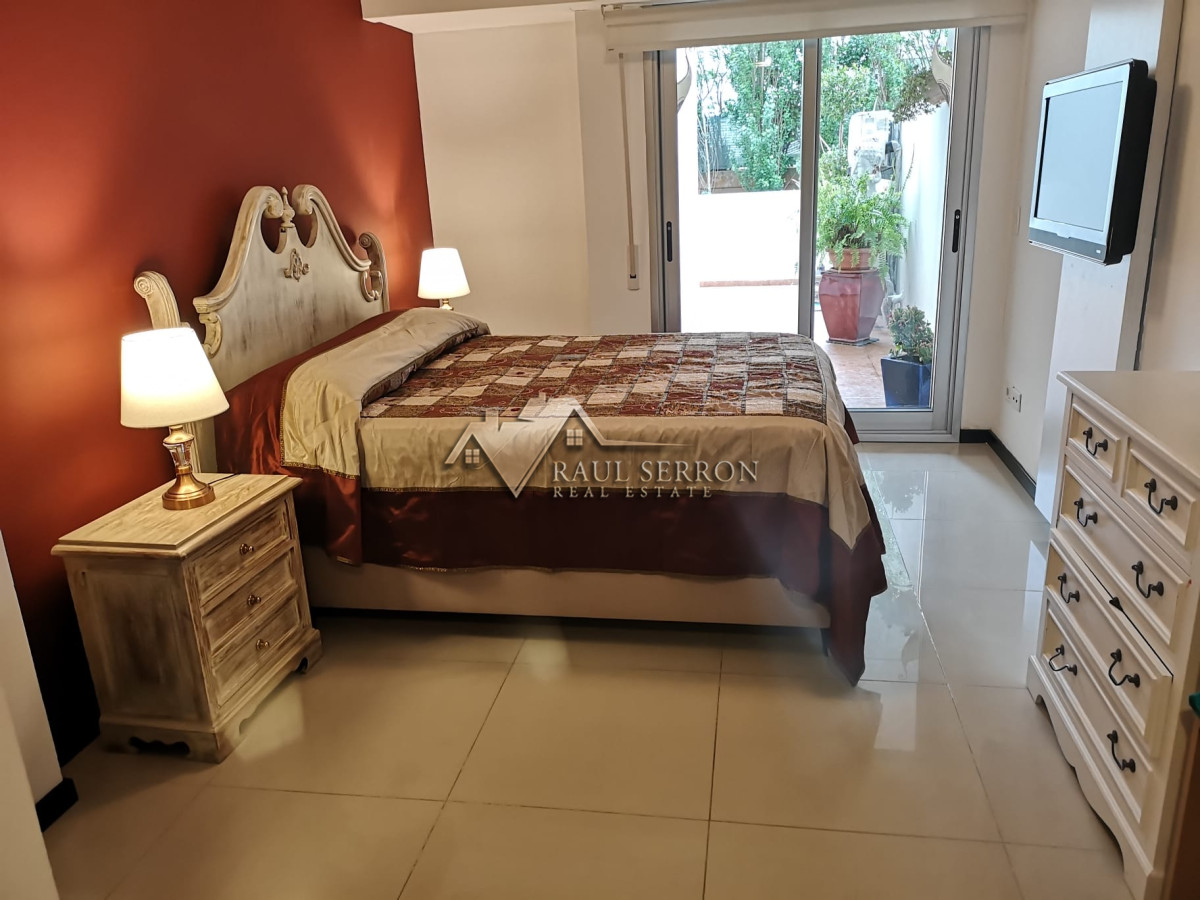 Apartamento ID.2036 - VENTA APARTAMENTO DE 2 DRMITORIOS EDIFICIO ACAPULCO BEACH