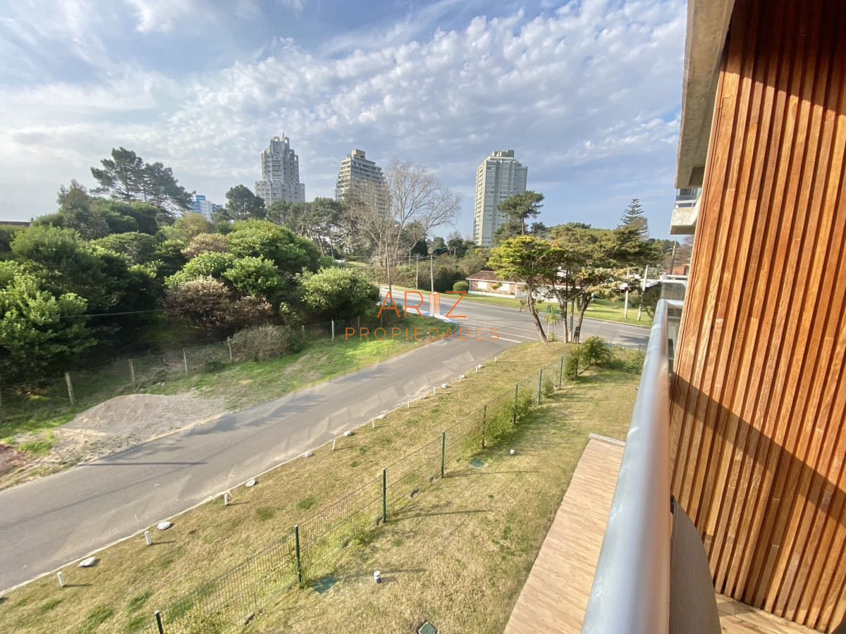 Apartamento ID.2370 - APARTAMENTO DE 1 DORMITORIO 1 BAÑO EN VENTA EN MANSA INN R