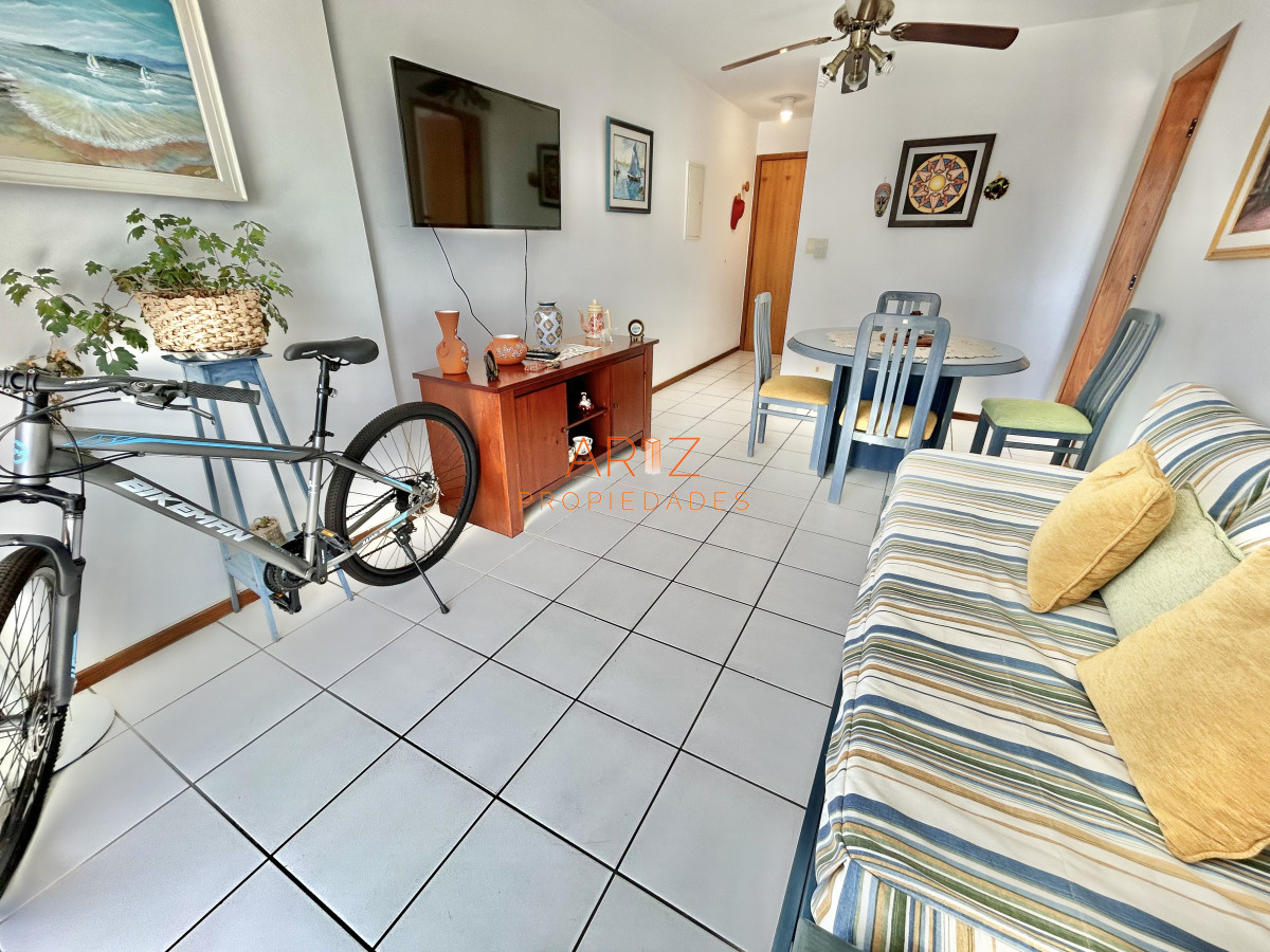 Apartamento ID.2369 - VENTA APARTAMENTO 1 DORMITORIO EN EDIFICIO CAP FERRAT 