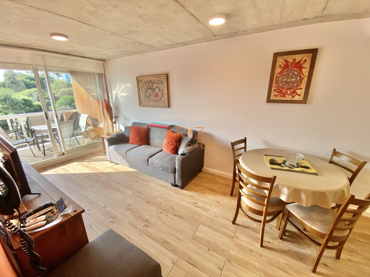 Apartamento ID.2370 - APARTAMENTO DE 1 DORMITORIO 1 BAÑO EN VENTA EN MANSA INN R