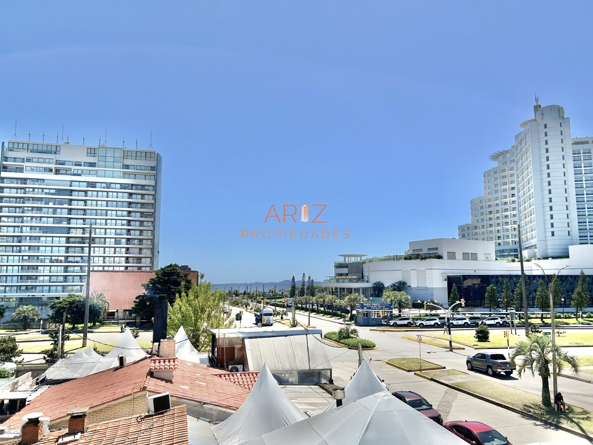 Apartamento ID.2369 - VENTA APARTAMENTO 1 DORMITORIO EN EDIFICIO CAP FERRAT 