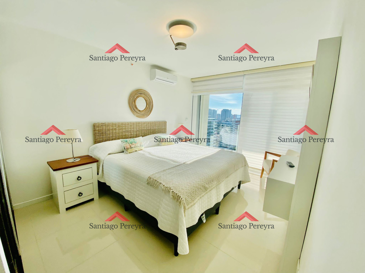 Apartamento ID.8166 - VENTA DE APARTAMENTO DE 2 DORMITORIOS EN ICON BRAVA PUNTA DEL ESTE