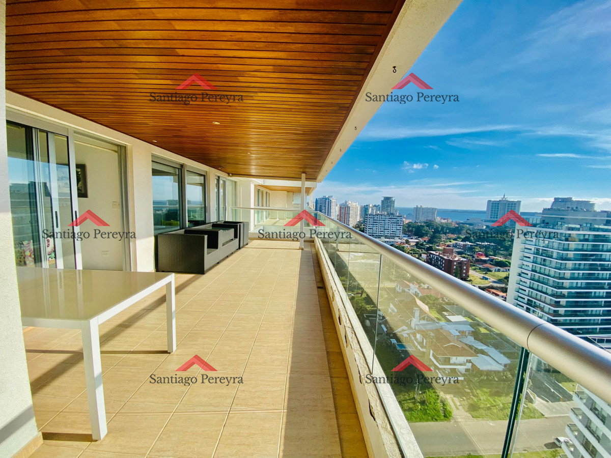 Apartamento ID.8166 - VENTA DE APARTAMENTO DE 2 DORMITORIOS EN ICON BRAVA PUNTA DEL ESTE