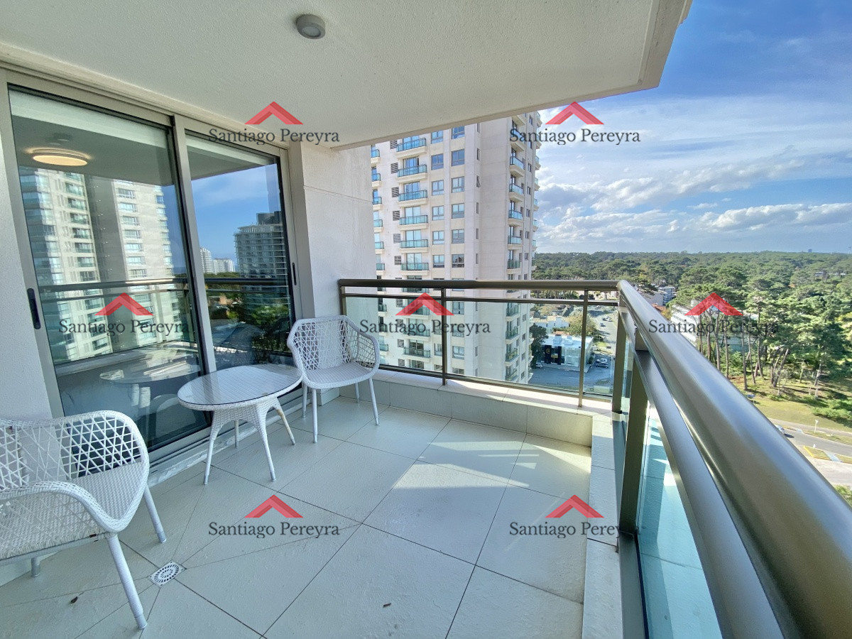 Apartamento ID.12807 - VENTA DE APARTAMENTO DE 2 DORMITORIOS EN PLACE LAFAYETTE PUNTA DEL ESTE 