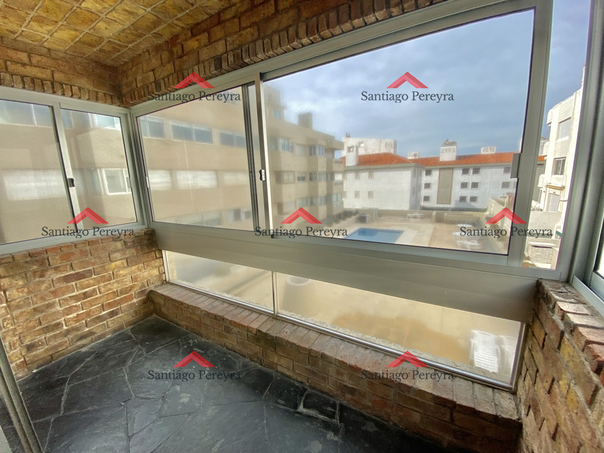 Apartamento ID.13102 - Venta de Apartamento en Edificio Porto Santo 