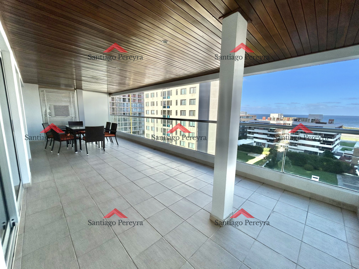 Apartamento ID.8724 - VENTA DE APARTAMENTO DE 2 DORMITORIOS EN EDIFICIO ICON BRAVA PUNTA DEL ESTE