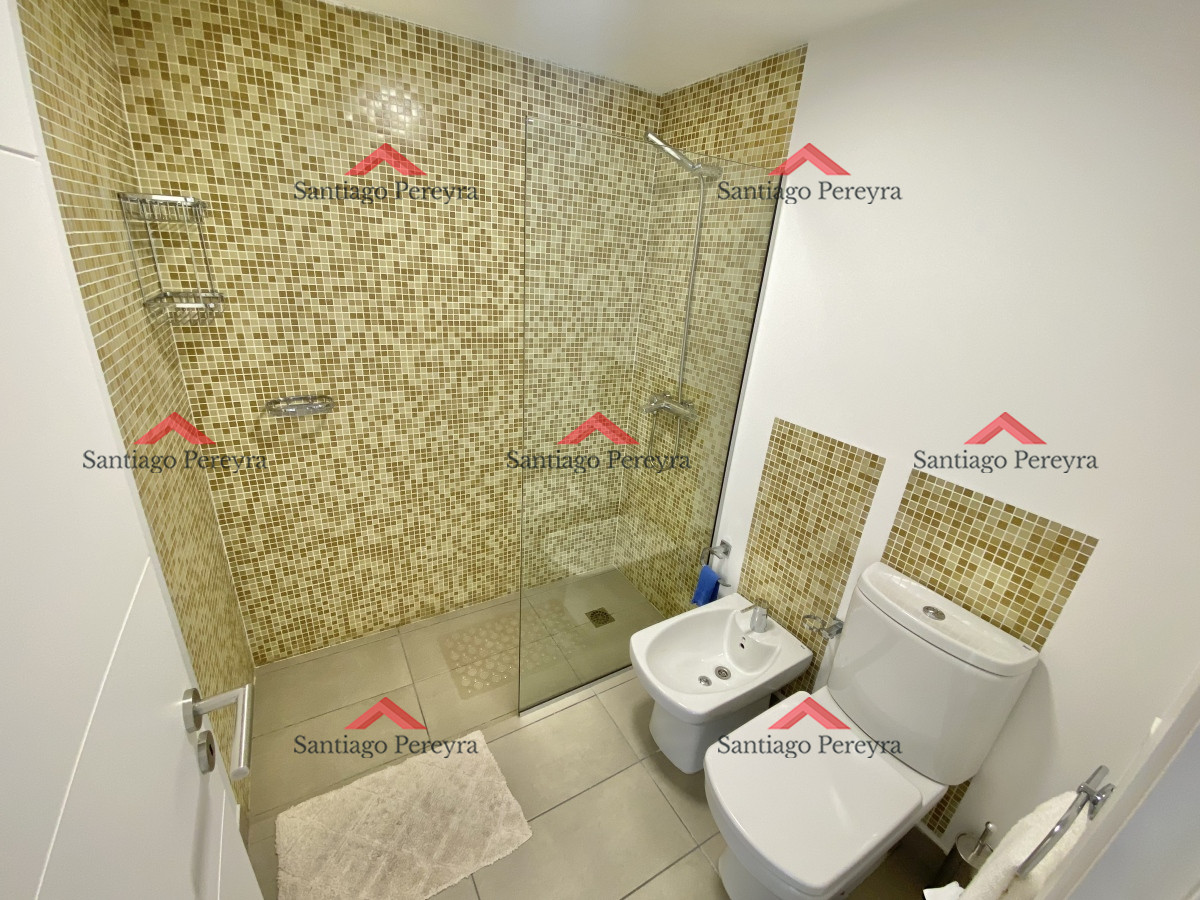 Apartamento ID.13289 - VENTA DE APARTAMENTO DE 2 DORMITORIOS EN BRAVA EN EDIFICIO ICON BRAVA PUNTA DEL ESTE