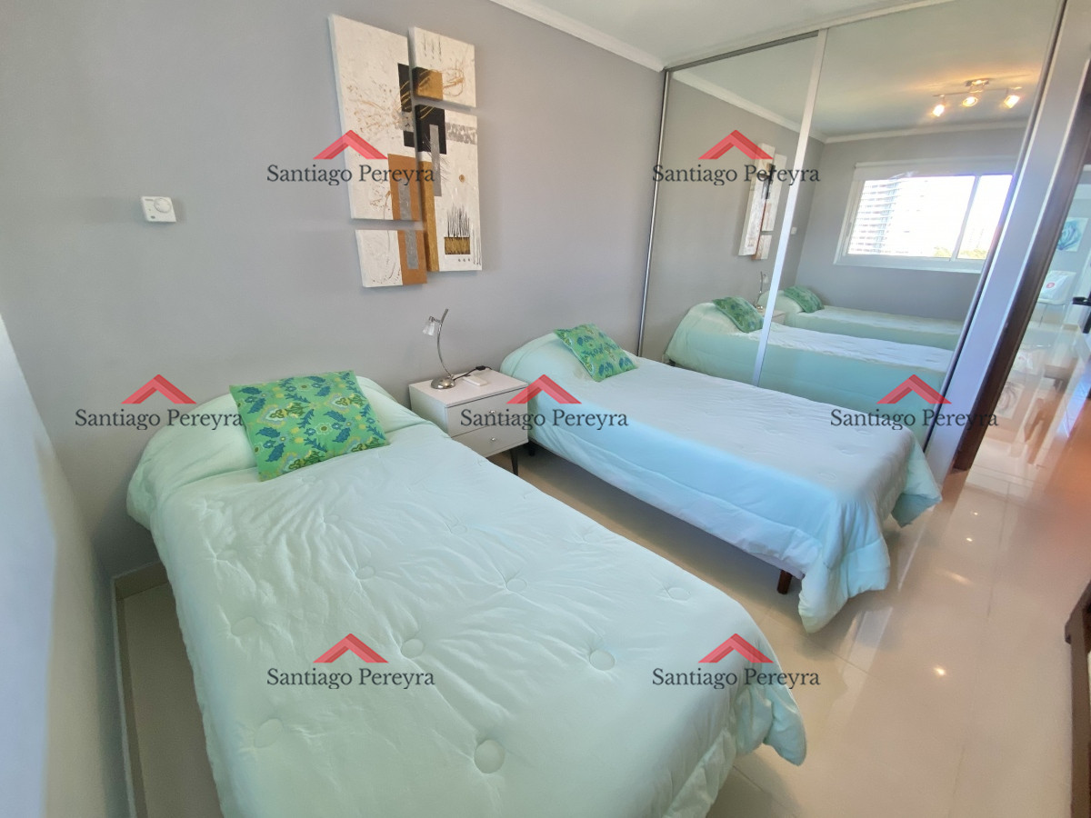 Apartamento ID.15484 - ALQUILER ANUAL-INVERNAL DE APARTAMENTO DE 2 DORMITORIOS EN EDIFICIO MIAMI BOULEVARD