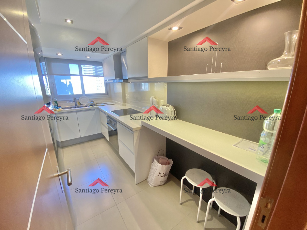 Apartamento ID.15484 - ALQUILER ANUAL-INVERNAL DE APARTAMENTO DE 2 DORMITORIOS EN EDIFICIO MIAMI BOULEVARD