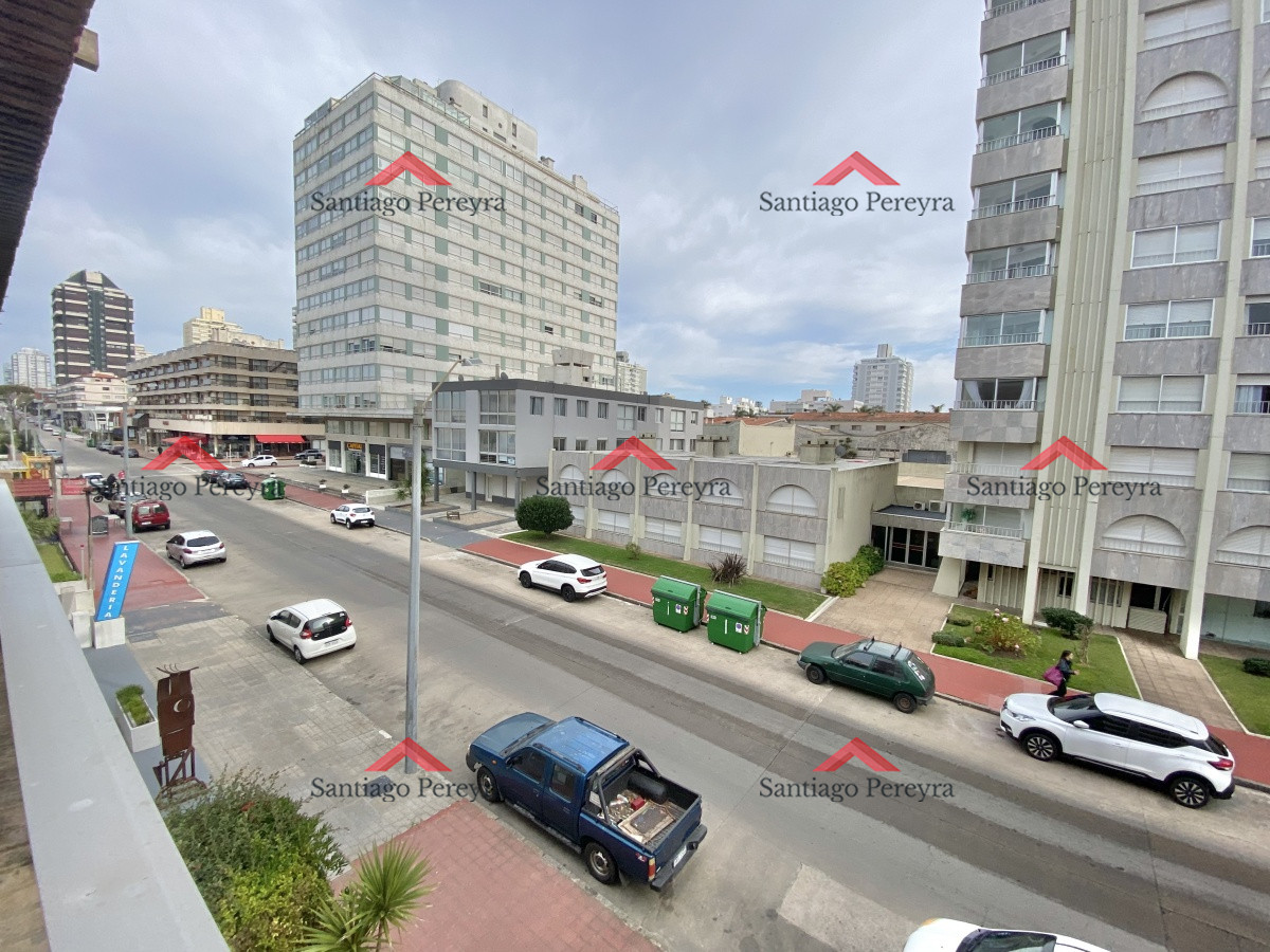 Apartamento ID.13102 - Venta de Apartamento en Edificio Porto Santo 