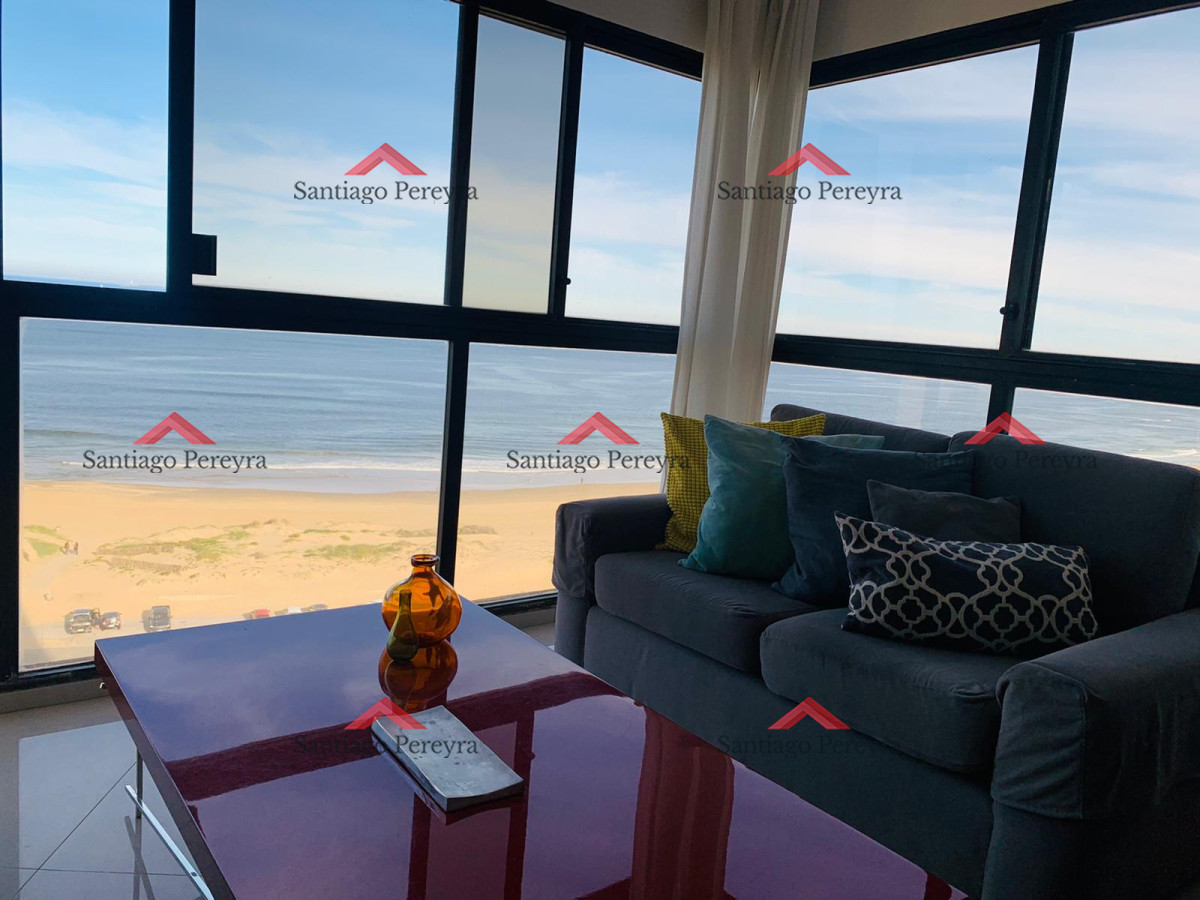 Apartamento ID.13113 - VENTA DE APARTAMENTO DE 2 DORMITORIOS EN TORRE CRISTAL PUNTA DEL ESTE 