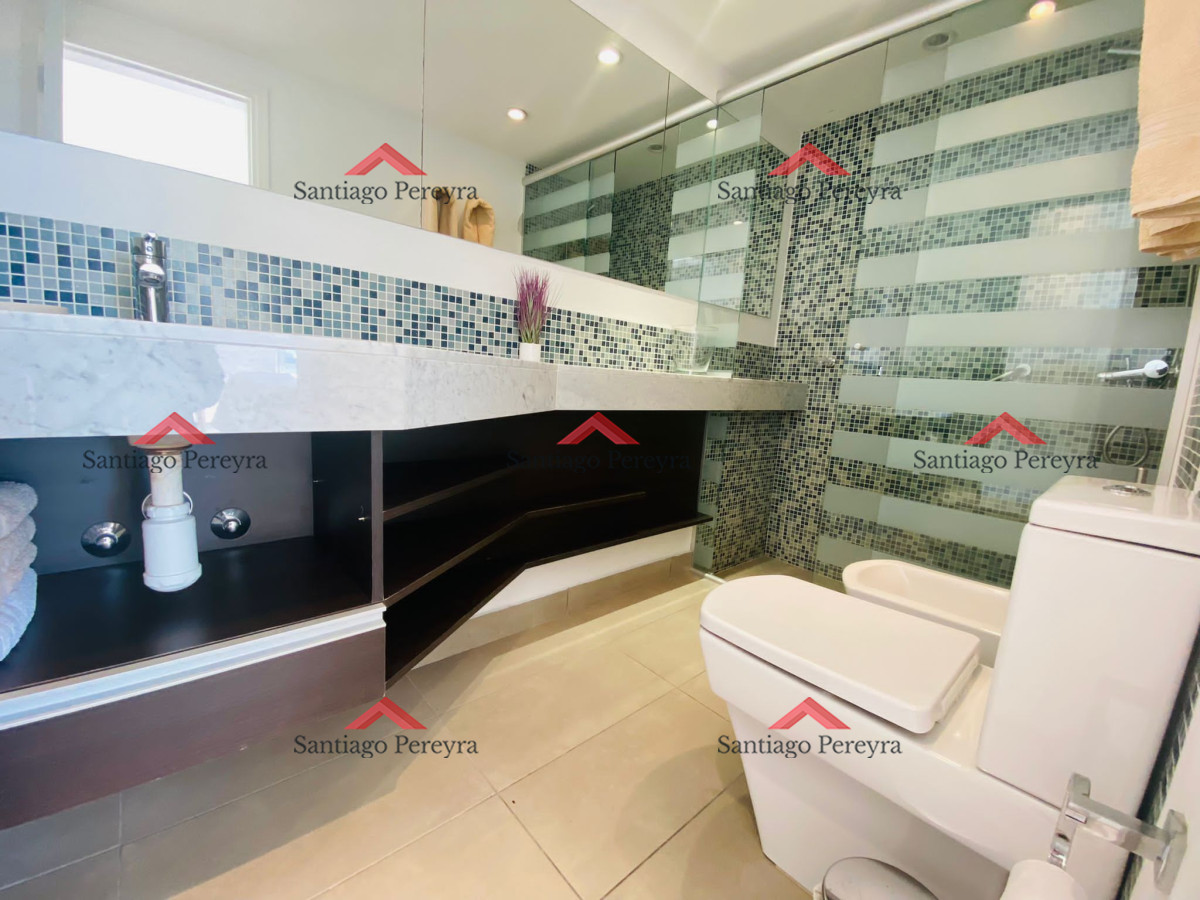Apartamento ID.8166 - VENTA DE APARTAMENTO DE 2 DORMITORIOS EN ICON BRAVA PUNTA DEL ESTE