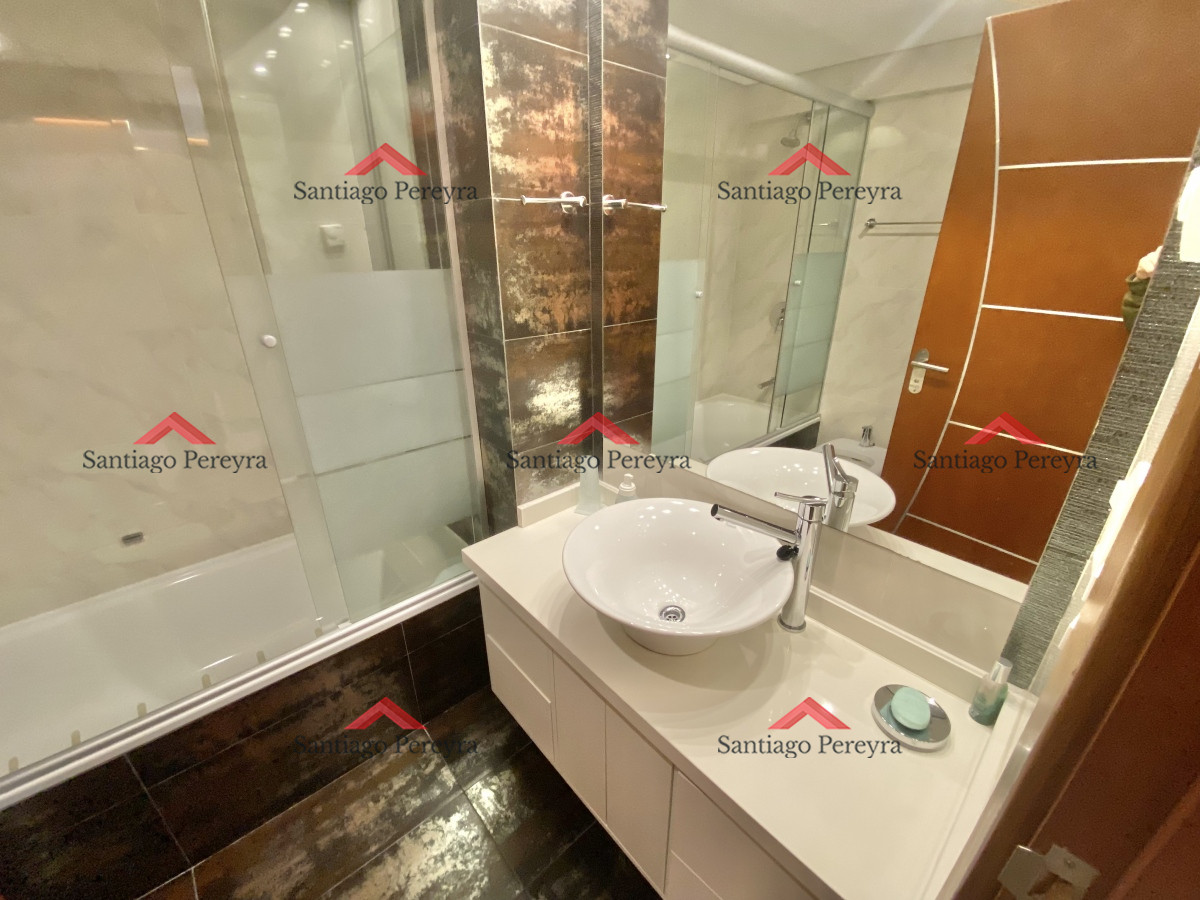 Apartamento ID.15484 - ALQUILER ANUAL-INVERNAL DE APARTAMENTO DE 2 DORMITORIOS EN EDIFICIO MIAMI BOULEVARD