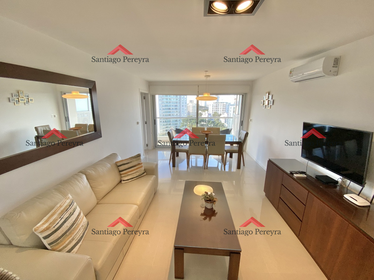 Apartamento ID.13289 - VENTA DE APARTAMENTO DE 2 DORMITORIOS EN BRAVA EN EDIFICIO ICON BRAVA PUNTA DEL ESTE