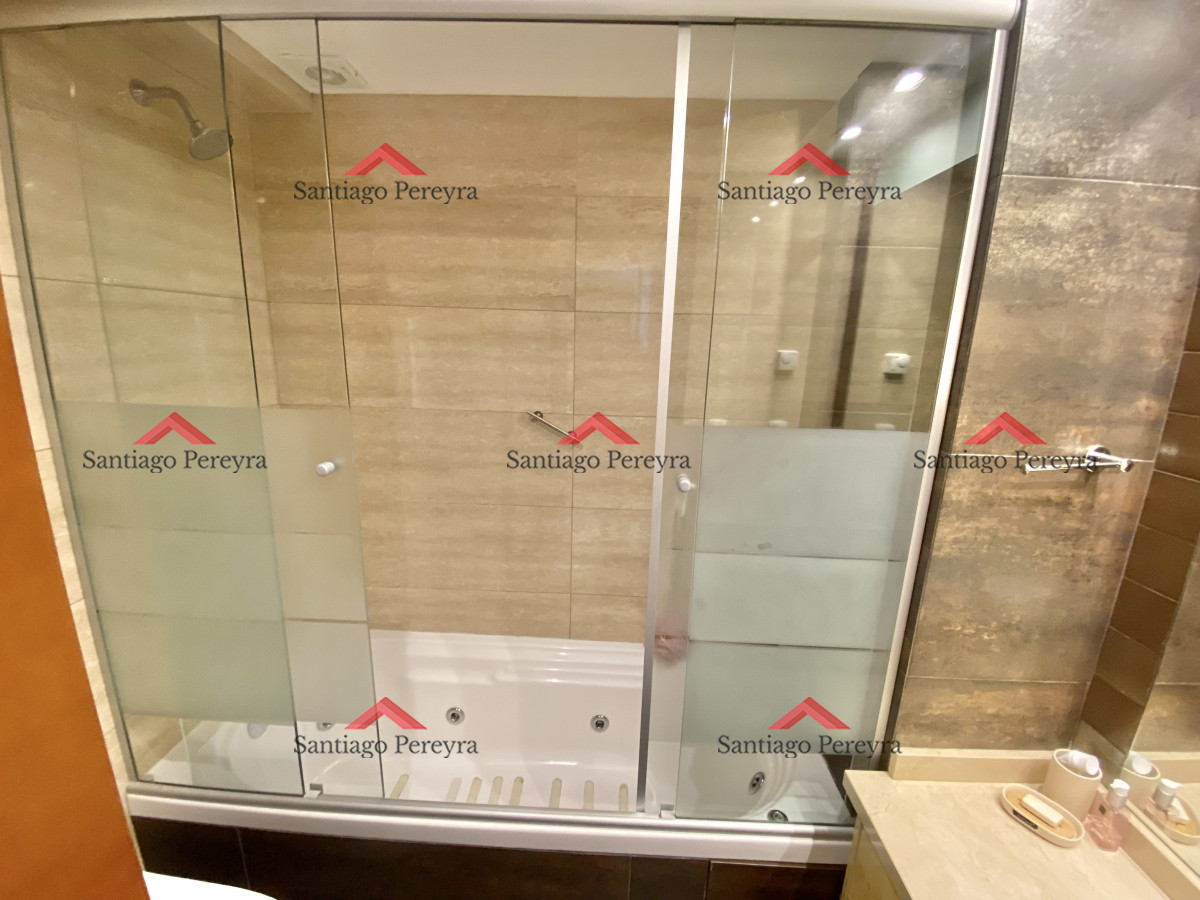 Apartamento ID.15484 - ALQUILER ANUAL-INVERNAL DE APARTAMENTO DE 2 DORMITORIOS EN EDIFICIO MIAMI BOULEVARD