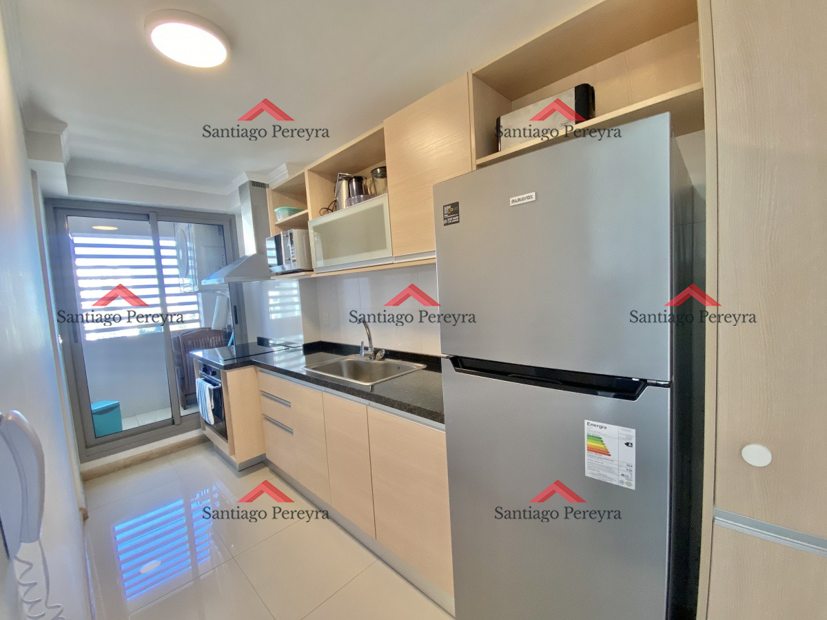 Apartamento ID.12807 - VENTA DE APARTAMENTO DE 2 DORMITORIOS EN PLACE LAFAYETTE PUNTA DEL ESTE 