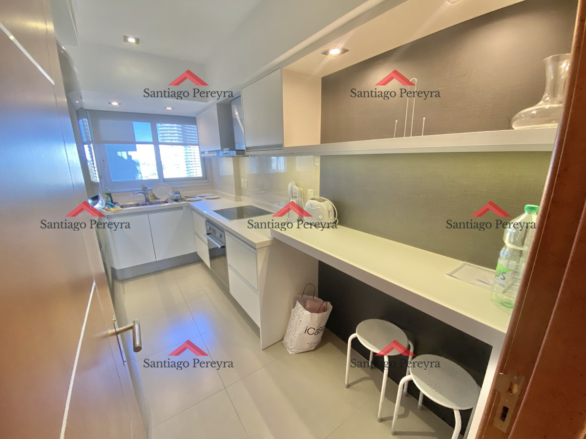 Apartamento ID.15484 - ALQUILER ANUAL-INVERNAL DE APARTAMENTO DE 2 DORMITORIOS EN EDIFICIO MIAMI BOULEVARD