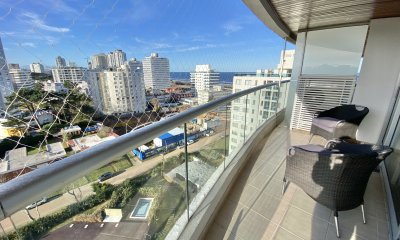 VENTA DE APARTAMENTO DE 2 DORMITORIOS EN BRAVA EN EDIFICIO ICON BRAVA PUNTA DEL ESTE