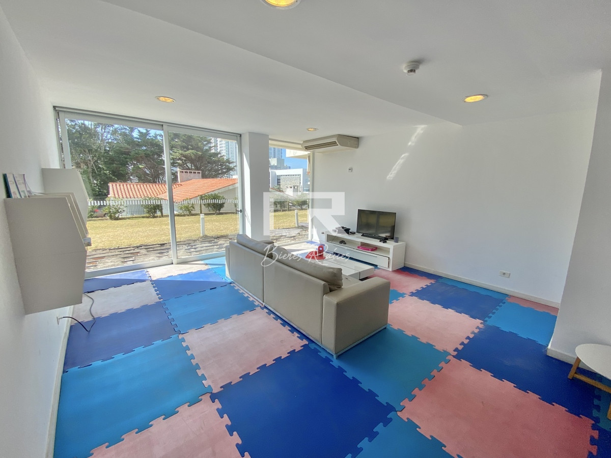 Apartamento ID.443 - ALQUILER TEMPORAL APARTAMENTO 2 DORMITORIOS BRAVA PUNTA DEL ESTE