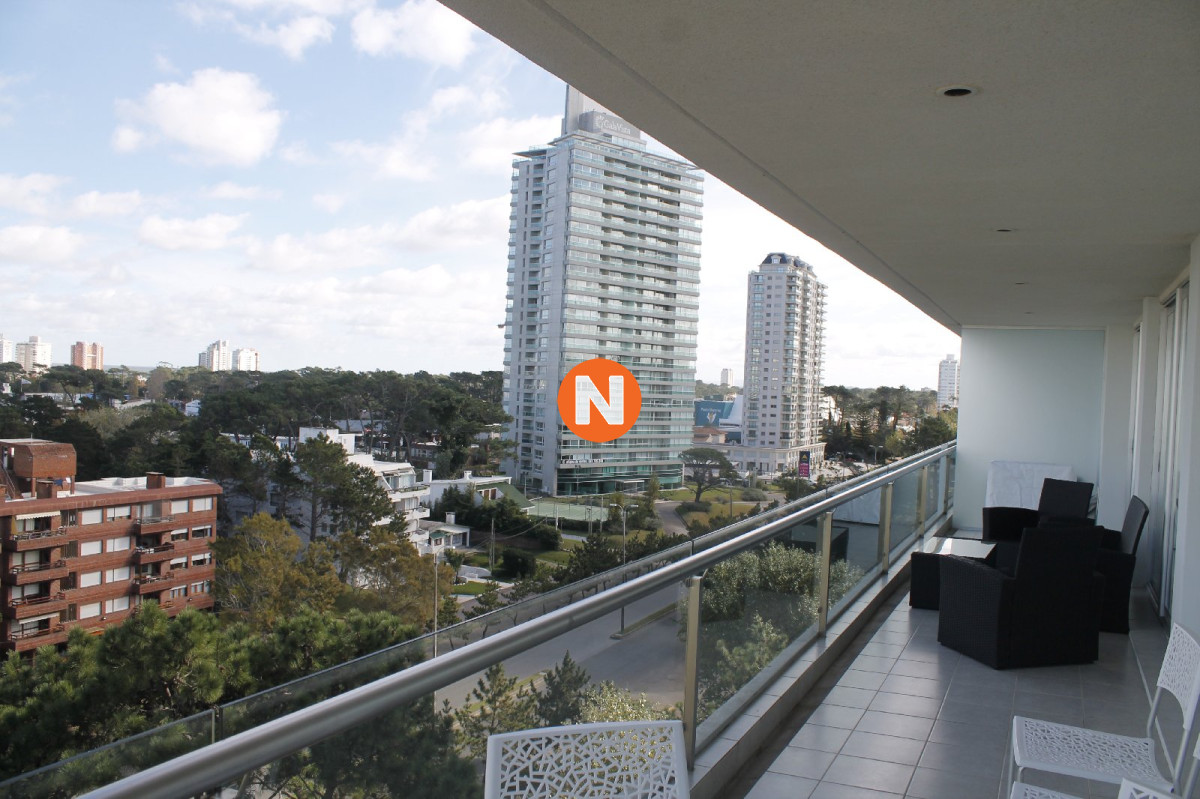 Apartamento Ref.217132 - Hermoso 3 dormitorios , muy moderno 