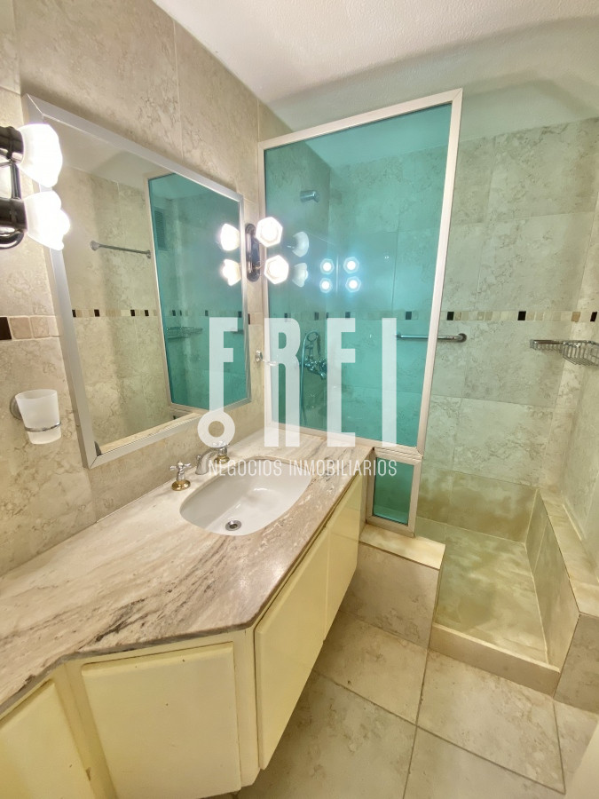 Apartamento ID.143 - VENTA APTO 2 DORMITORIOS + DEPENDENCIA BRAVA PUNTA DEL ESTE