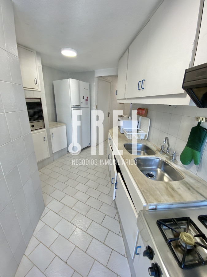 Apartamento ID.143 - VENTA APTO 2 DORMITORIOS + DEPENDENCIA BRAVA PUNTA DEL ESTE
