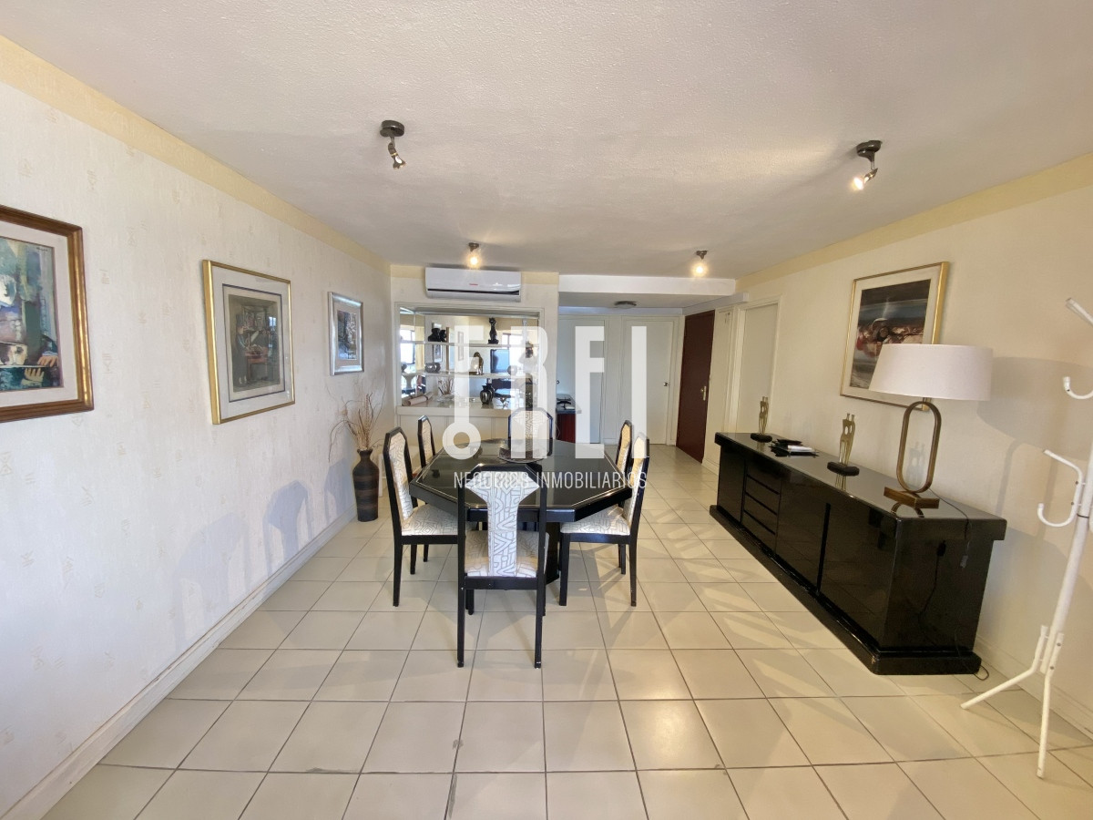 Apartamento ID.143 - VENTA APTO 2 DORMITORIOS + DEPENDENCIA BRAVA PUNTA DEL ESTE