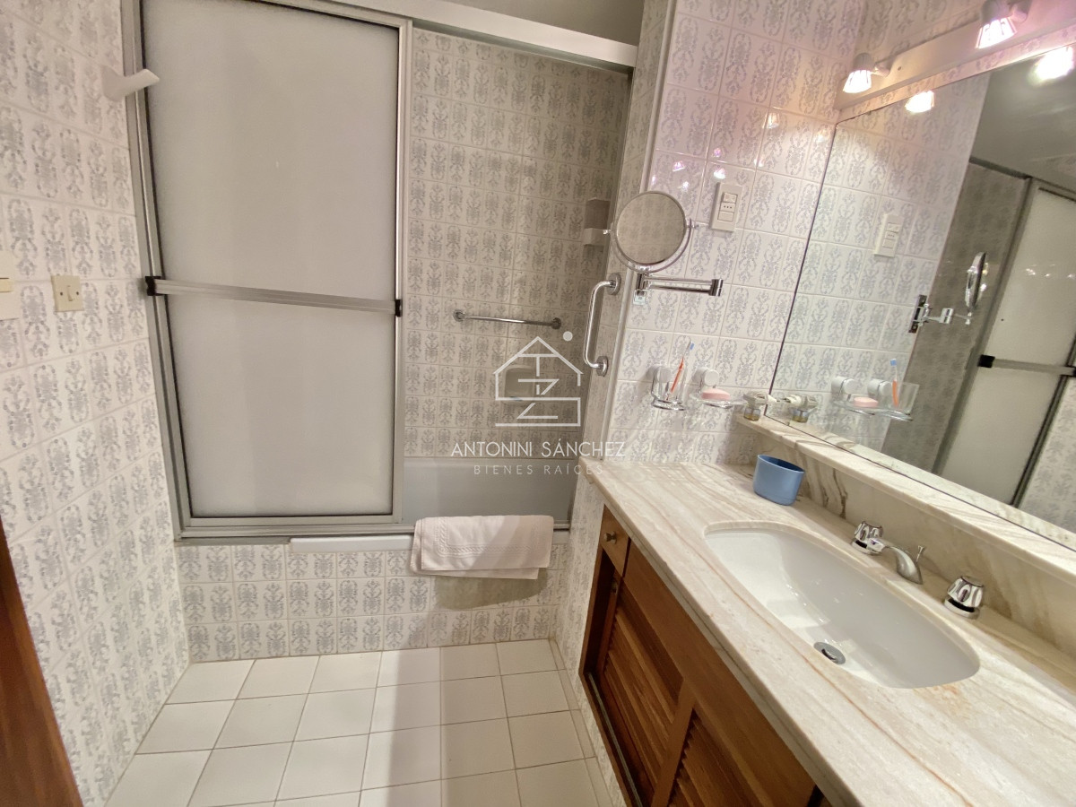 Apartamento ID.521 - Apartamento en alquiler Invernal 3 Dormitorios 2 Baños 1 en Suites en Malecon IV