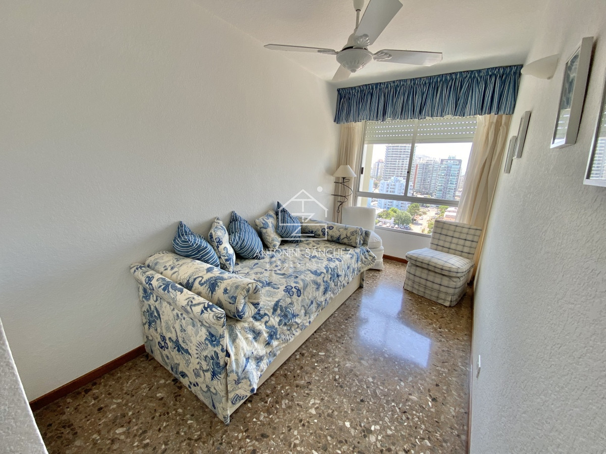 Apartamento ID.521 - Apartamento en alquiler Invernal 3 Dormitorios 2 Baños 1 en Suites en Malecon IV