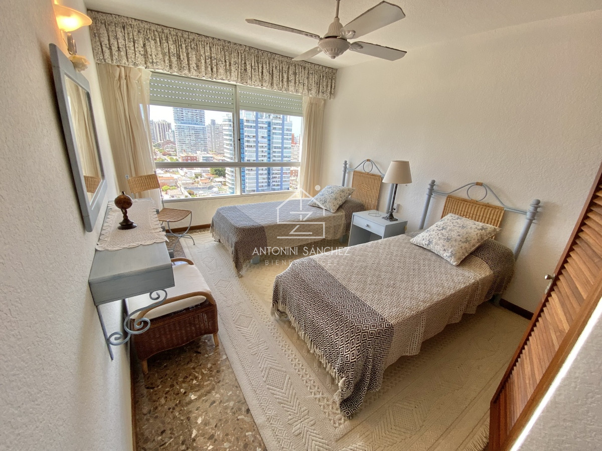 Apartamento ID.521 - Apartamento en alquiler Invernal 3 Dormitorios 2 Baños 1 en Suites en Malecon IV