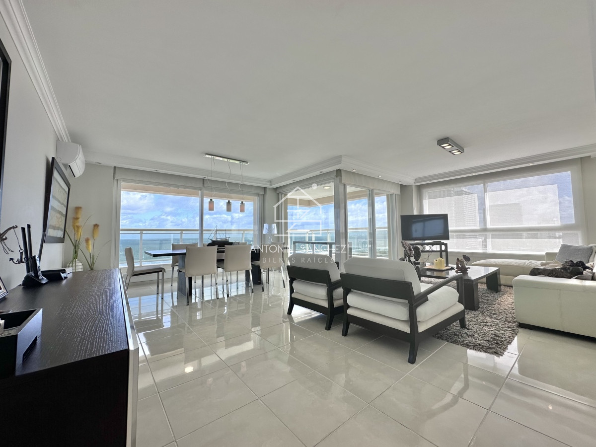 Apartamento ID.1414 - VENTA APARTAMENTO 3 DORMITORIOS EDIFICIO LE JARDIN