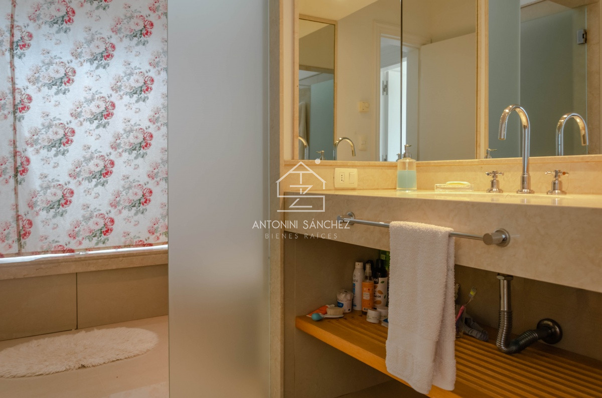Apartamento ID.537 - PentHouse en venta y alquiler en Veramansa