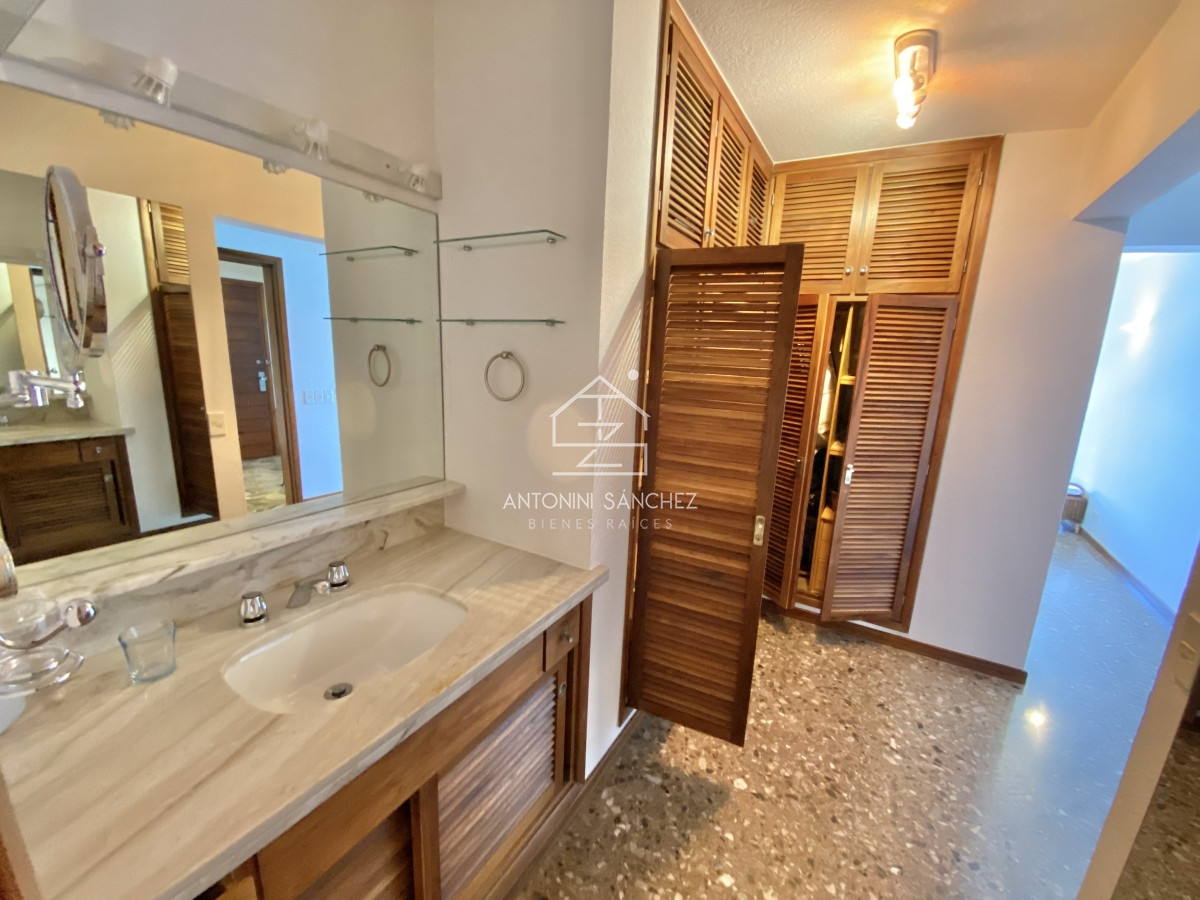 Apartamento ID.521 - Apartamento en alquiler Invernal 3 Dormitorios 2 Baños 1 en Suites en Malecon IV