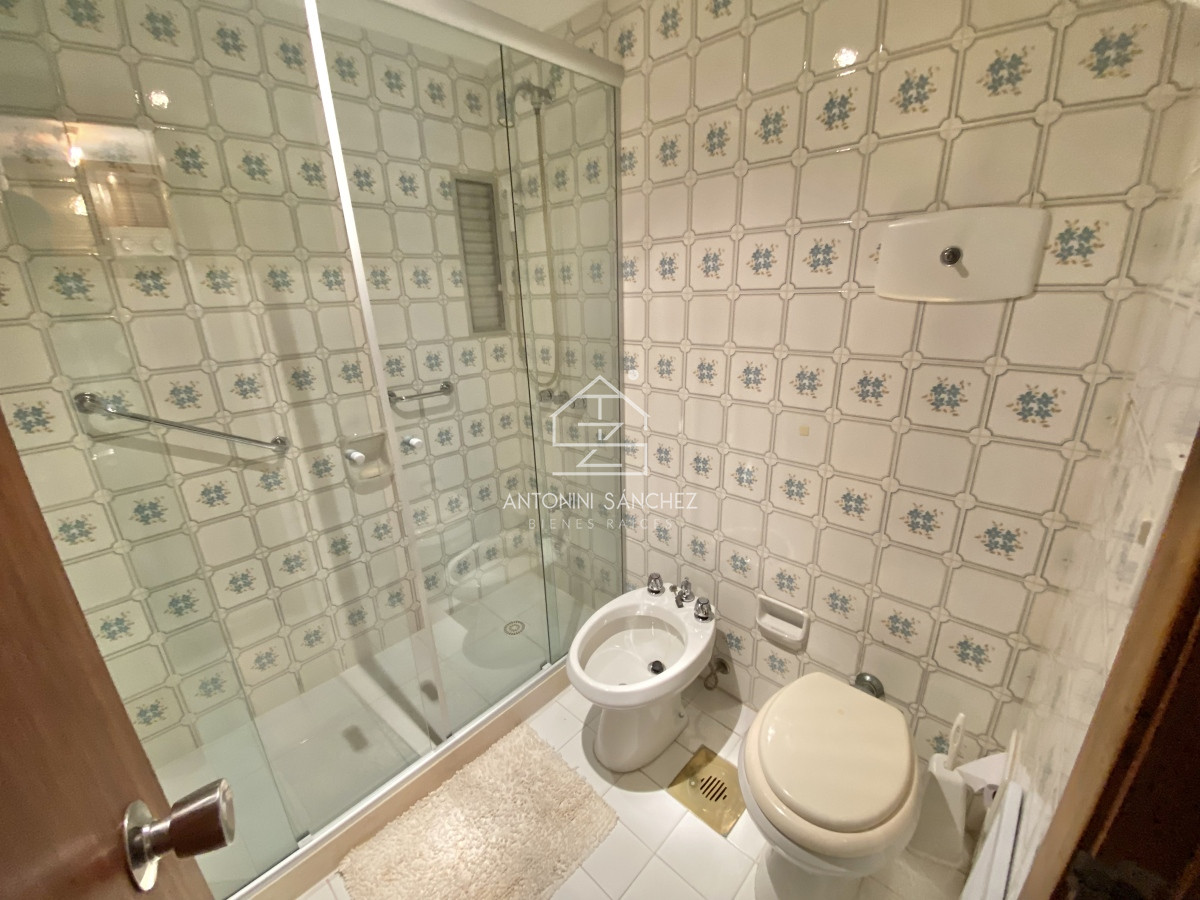 Apartamento ID.521 - Apartamento en alquiler Invernal 3 Dormitorios 2 Baños 1 en Suites en Malecon IV