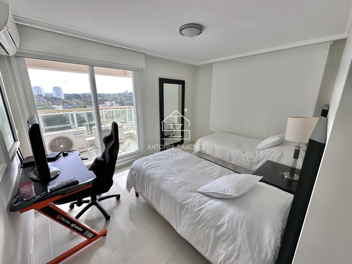 Apartamento ID.1414 - VENTA APARTAMENTO 3 DORMITORIOS EDIFICIO LE JARDIN