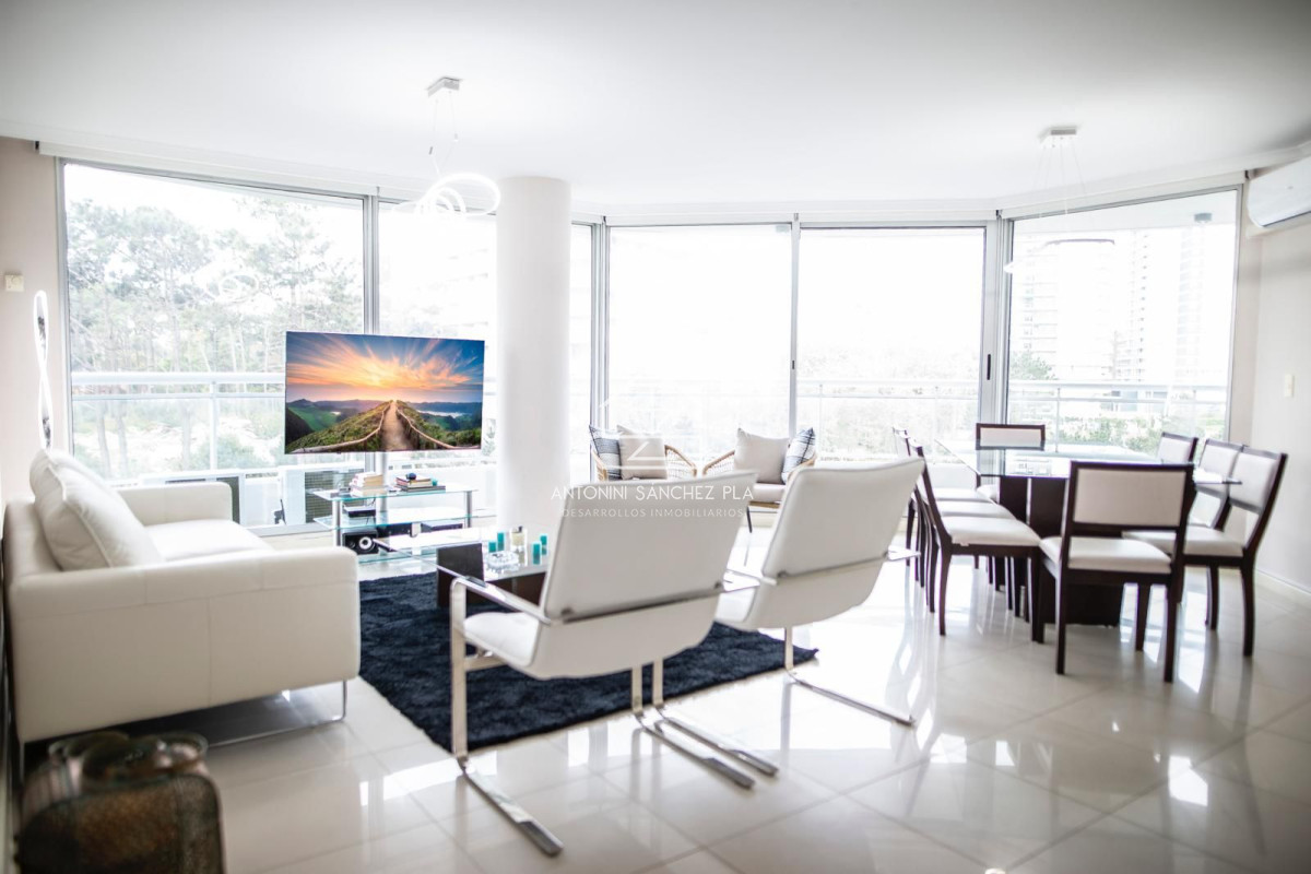 Apartamento ID.1760 - VENTA DE APARTAMENTO DE 3 SUITE EN EDIFICIO OCEAN DRIVE PUNTA DEL ESTE 