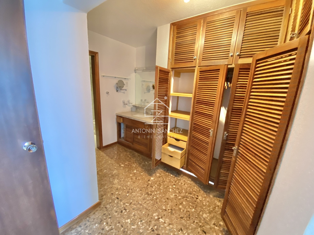 Apartamento ID.521 - Apartamento en alquiler Invernal 3 Dormitorios 2 Baños 1 en Suites en Malecon IV