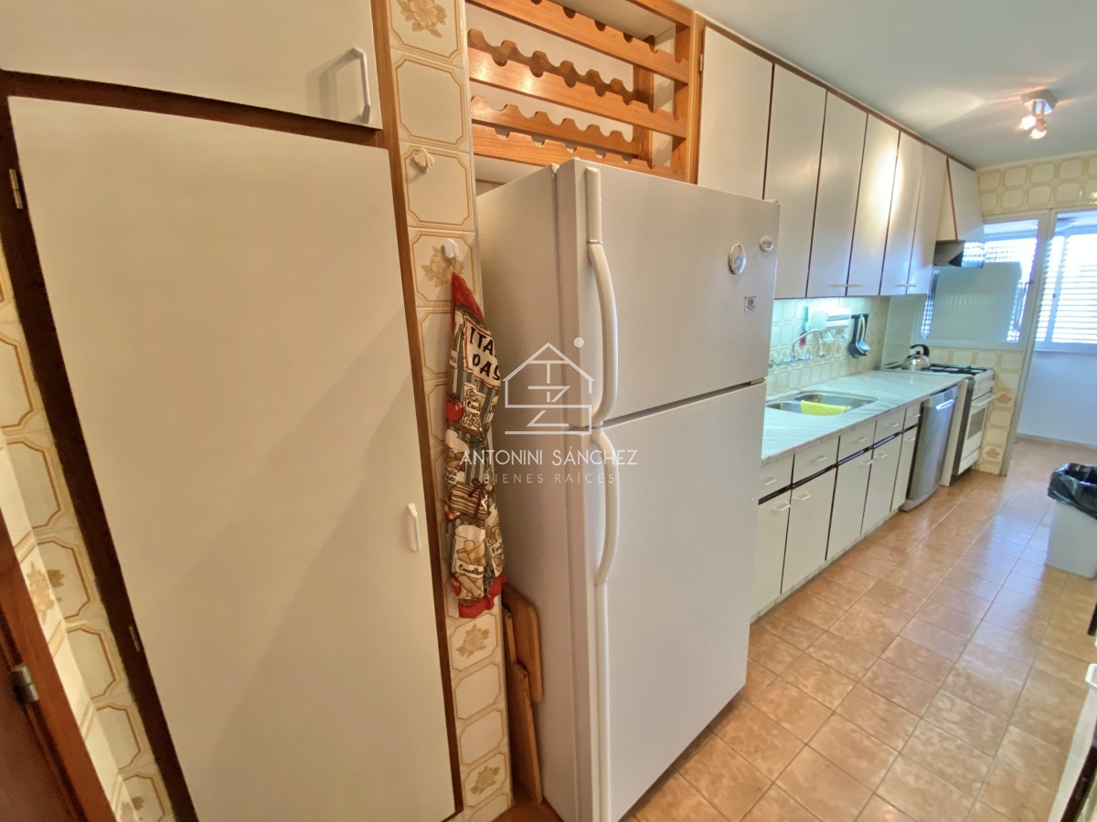 Apartamento ID.521 - Apartamento en alquiler Invernal 3 Dormitorios 2 Baños 1 en Suites en Malecon IV