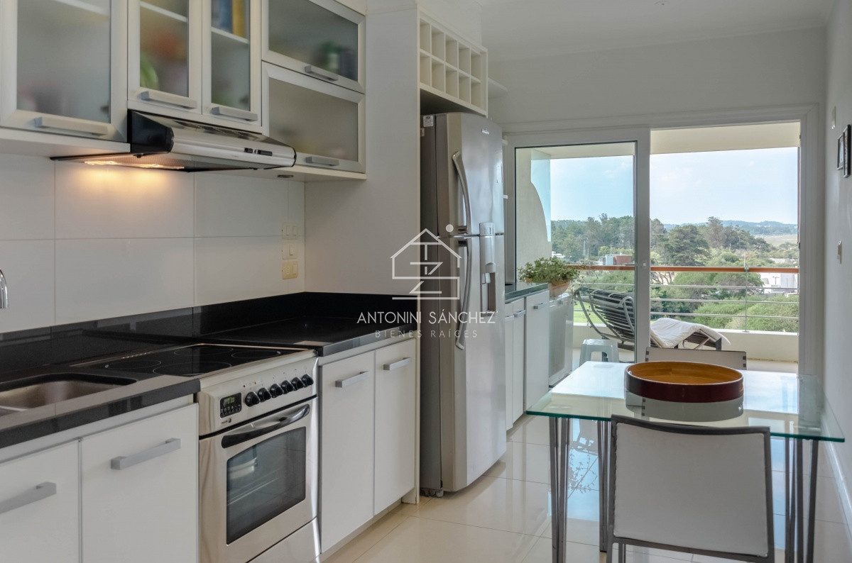 Apartamento ID.537 - PentHouse en venta y alquiler en Veramansa
