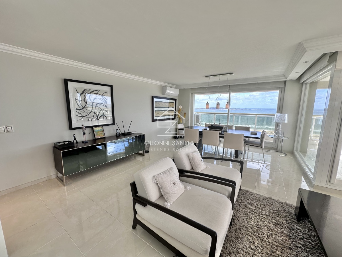 Apartamento ID.1414 - VENTA APARTAMENTO 3 DORMITORIOS EDIFICIO LE JARDIN