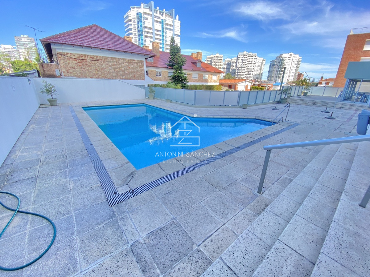 Apartamento ID.521 - Apartamento en alquiler Invernal 3 Dormitorios 2 Baños 1 en Suites en Malecon IV