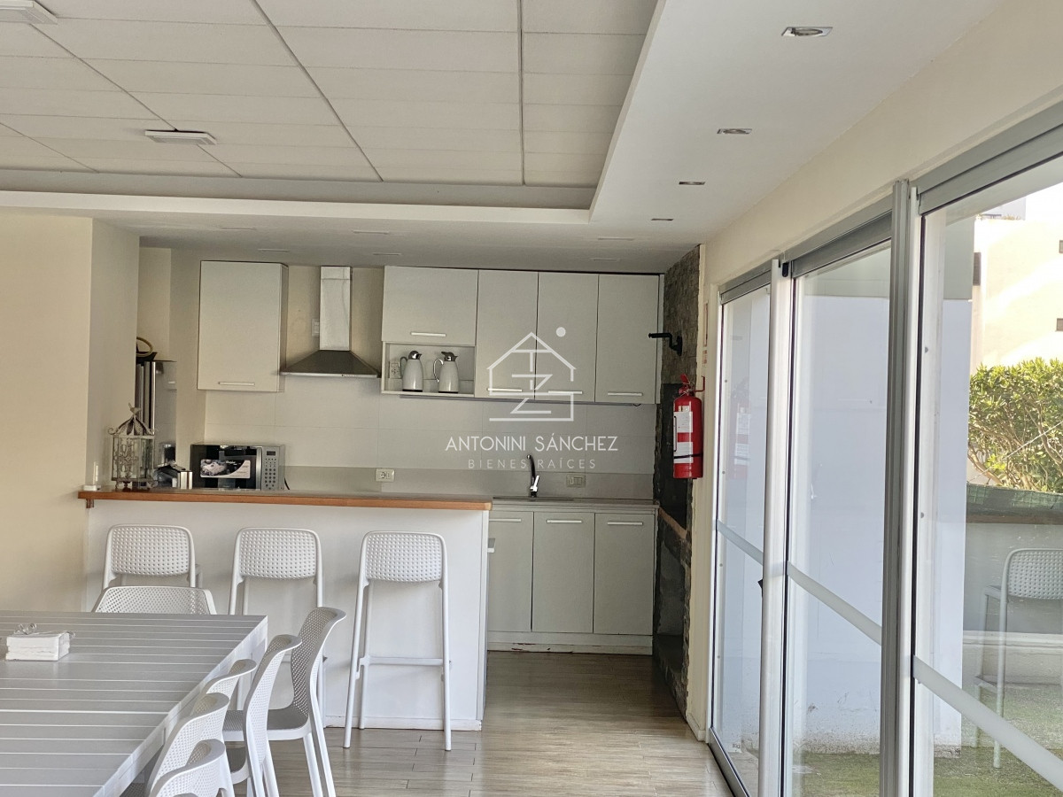 Apartamento ID.521 - Apartamento en alquiler Invernal 3 Dormitorios 2 Baños 1 en Suites en Malecon IV