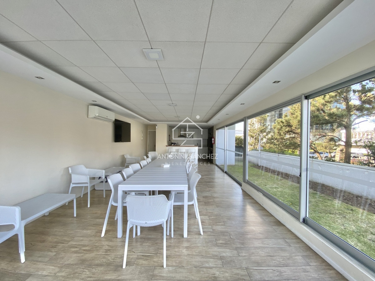 Apartamento ID.521 - Apartamento en alquiler Invernal 3 Dormitorios 2 Baños 1 en Suites en Malecon IV