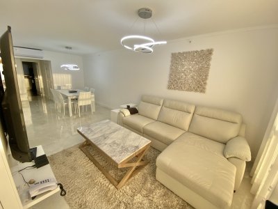 ALQUILER TEMPORAL APARTAMENTO DE 2 DORMITORIOS EN MANSA PUNTA DEL ESTE  - RSP14195A