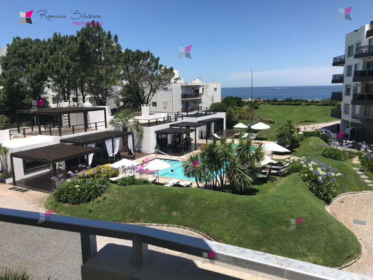 VENTA DE APARTAMENTO DE 3 DORMITORIOS EN PINARES PUNTA DEL ESTE  - RSP11388A